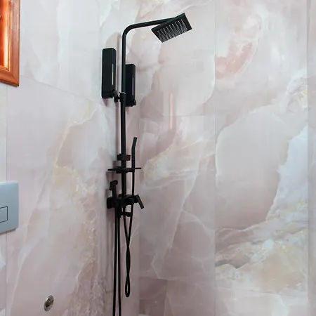 Deja Dream Homes * Schinopi